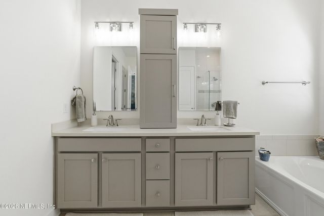 36 FREEDOM LANDING Drive, Ponte Vedra, FL 32081