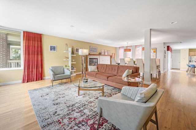 1727 N 49th STREET, Milwaukee, WI 53208
