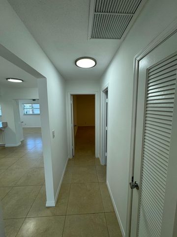 4717 NW 49TH Place, Tamarac, FL 33319