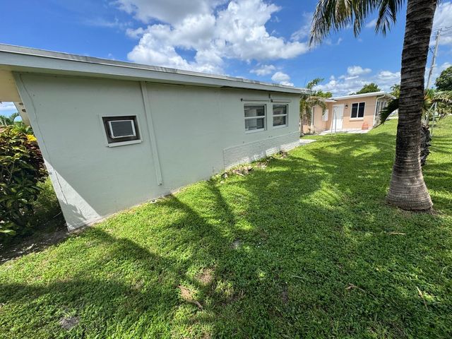 4717 NW 49TH Place, Tamarac, FL 33319