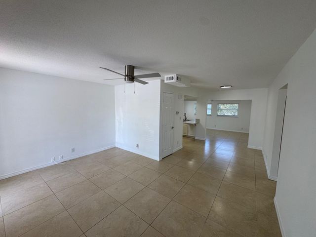 4717 NW 49TH Place, Tamarac, FL 33319