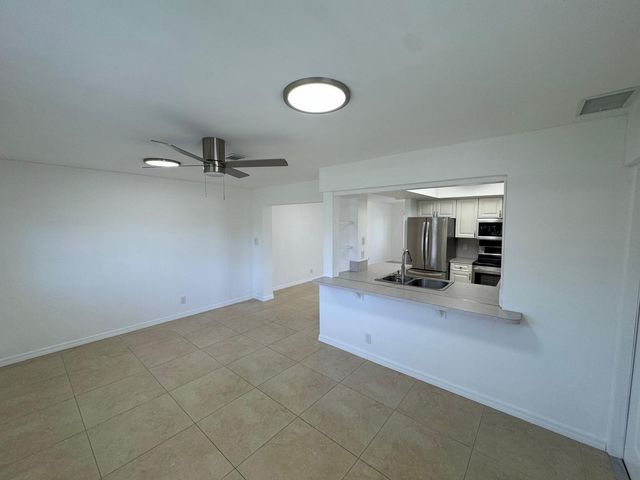 4717 NW 49TH Place, Tamarac, FL 33319