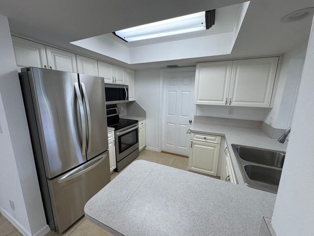 4717 NW 49TH Place, Tamarac, FL 33319