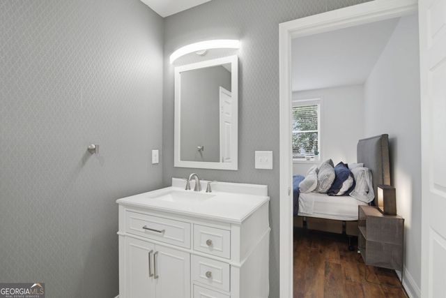 5384 Harris Circle, Dunwoody, GA 30338