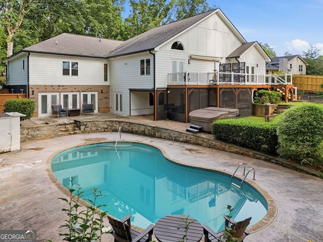 5384 Harris Circle, Dunwoody, GA 30338