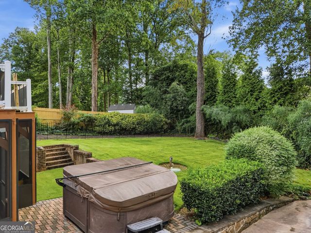 5384 Harris Circle, Dunwoody, GA 30338