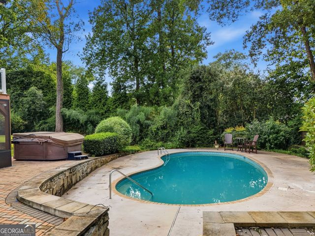 5384 Harris Circle, Dunwoody, GA 30338