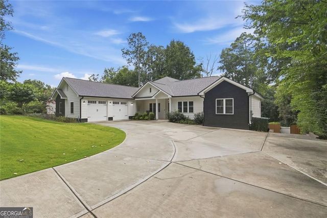 5384 Harris Circle, Dunwoody, GA 30338