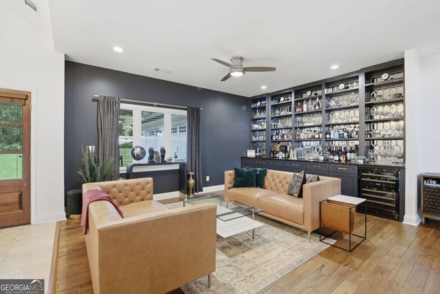 5384 Harris Circle, Dunwoody, GA 30338