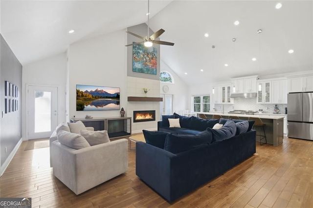 5384 Harris Circle, Dunwoody, GA 30338