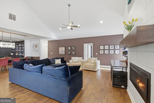 5384 Harris Circle, Dunwoody, GA 30338