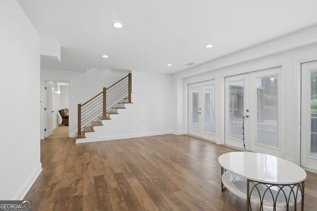 5384 Harris Circle, Dunwoody, GA 30338