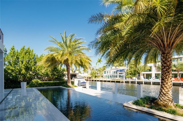 128 Fiesta Way, Fort Lauderdale, FL 33301