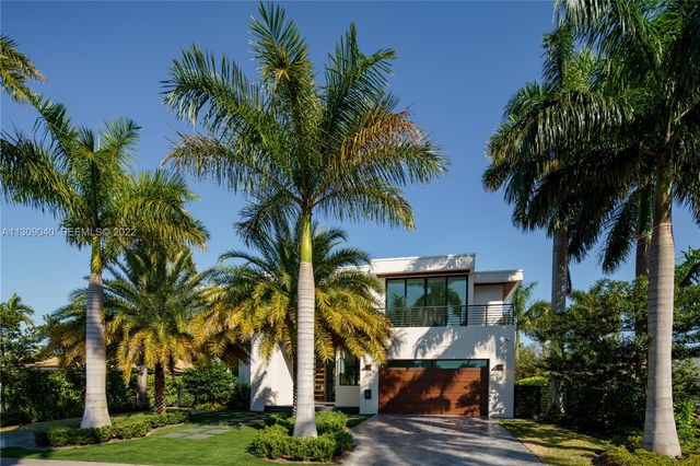 128 Fiesta Way, Fort Lauderdale, FL 33301