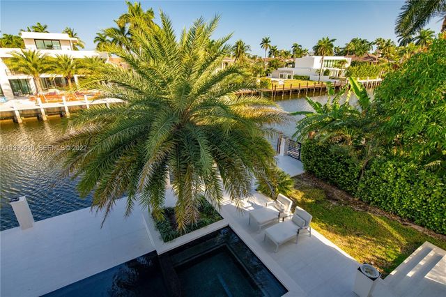 128 Fiesta Way, Fort Lauderdale, FL 33301