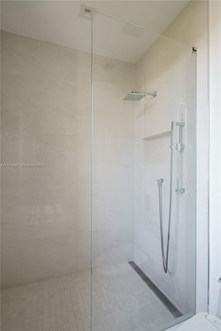 128 Fiesta Way, Fort Lauderdale, FL 33301