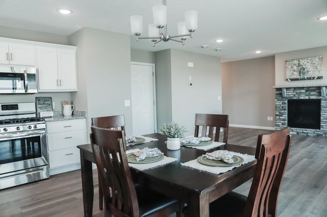 1432 192nd Avenue NE, East Bethel, MN 55011