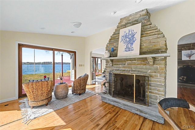 2761 East Lake Road, Skaneateles, NY 13152