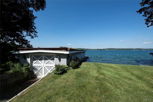 2761 East Lake Road, Skaneateles, NY 13152