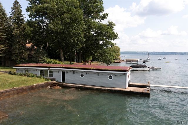 2761 East Lake Road, Skaneateles, NY 13152