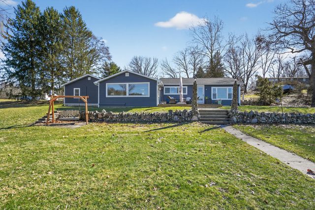 30994 US-12, Fawn River Twp, MI 49091