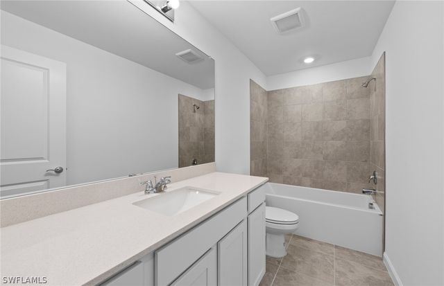 1028 Caloosa Breeze DR, Labelle, FL 33935