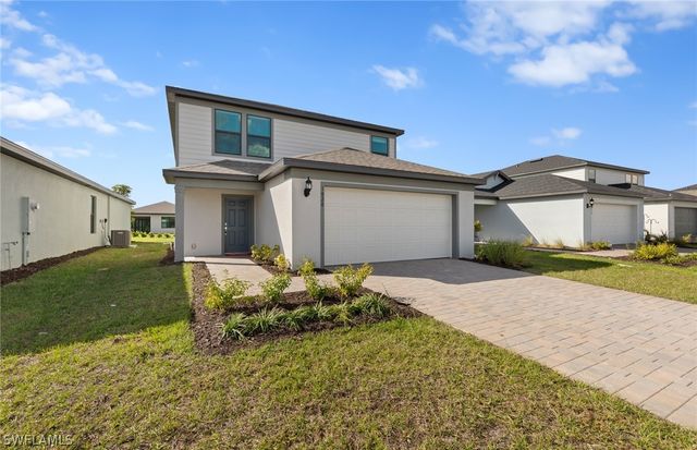 1028 Caloosa Breeze DR, Labelle, FL 33935