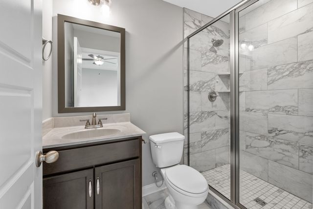 401 Irish Hills Dr, Clarksville, TN 37042