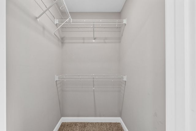 401 Irish Hills Dr, Clarksville, TN 37042