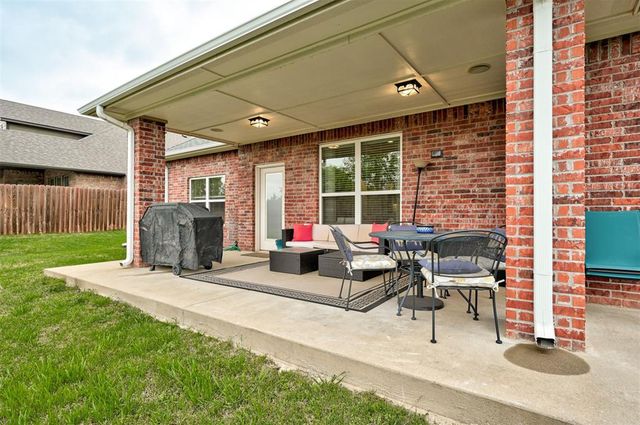 1313 Atalon Drive, Moore, OK 73160