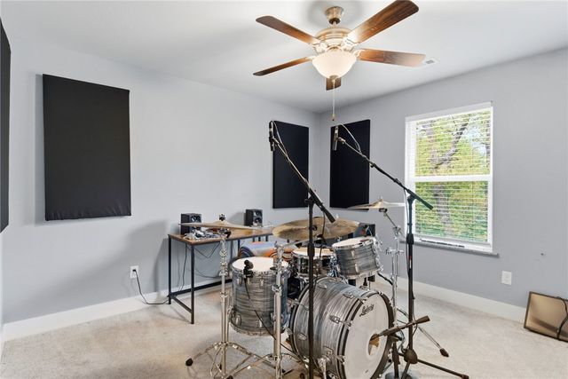 17 Mawnan Circle, Bella Vista, AR 72714
