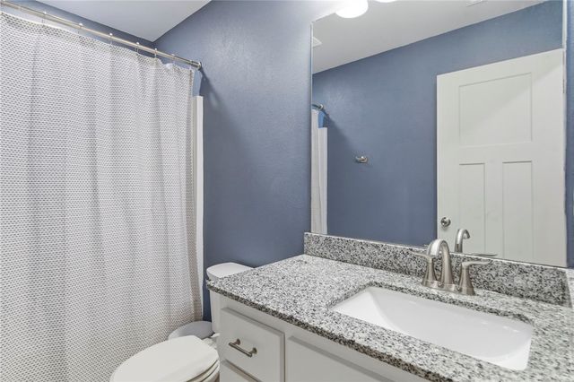 17 Mawnan Circle, Bella Vista, AR 72714