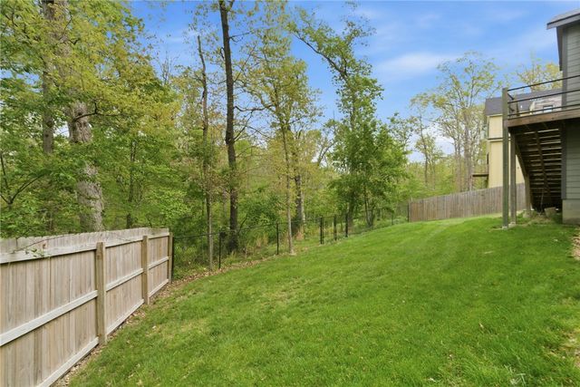 17 Mawnan Circle, Bella Vista, AR 72714