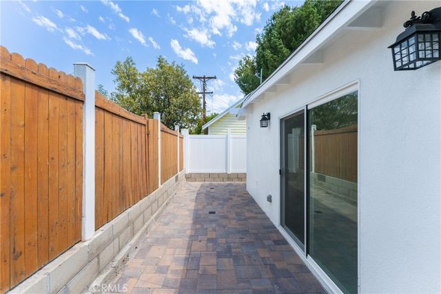 537 Spencer Street A, Glendale, CA 91202