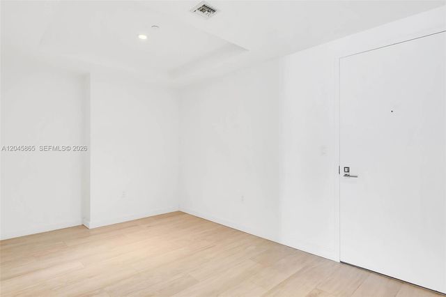 55 SW 9th Street 3104, Miami, FL 33130