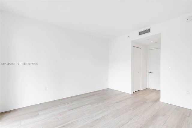 55 SW 9th Street 3104, Miami, FL 33130