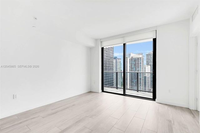 55 SW 9th Street 3104, Miami, FL 33130