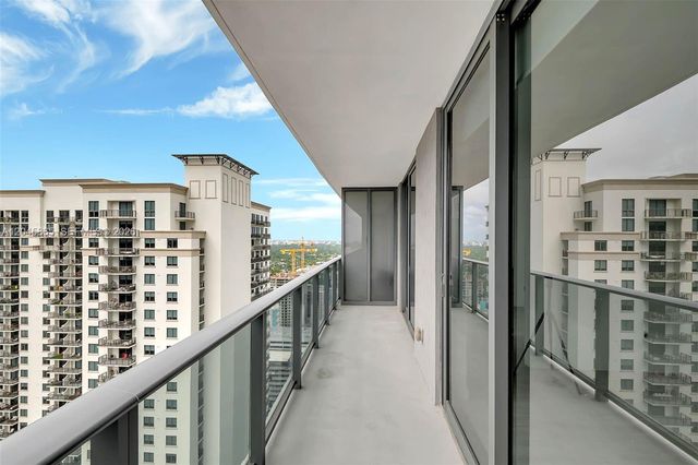 55 SW 9th Street 3104, Miami, FL 33130