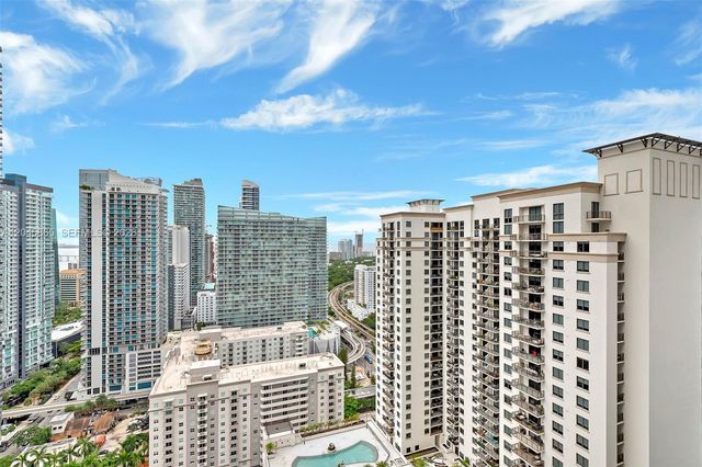 55 SW 9th Street 3104, Miami, FL 33130
