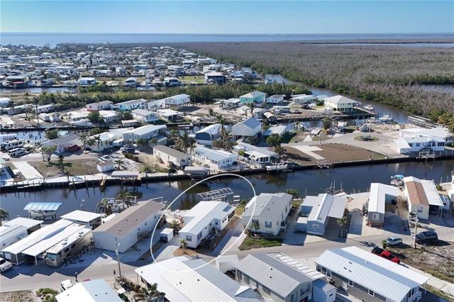 3893 Dewberry LN, St. James City, FL 33956