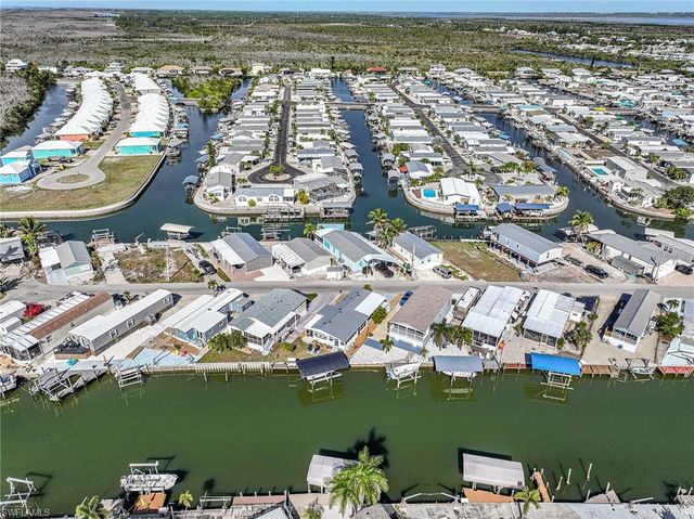 3893 Dewberry LN, St. James City, FL 33956