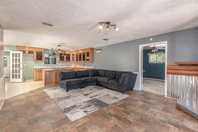 111 Private Road 6980, Alba, TX 75410