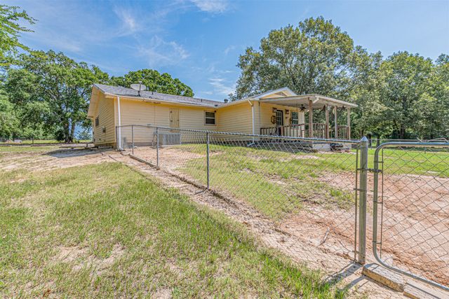 111 Private Road 6980, Alba, TX 75410