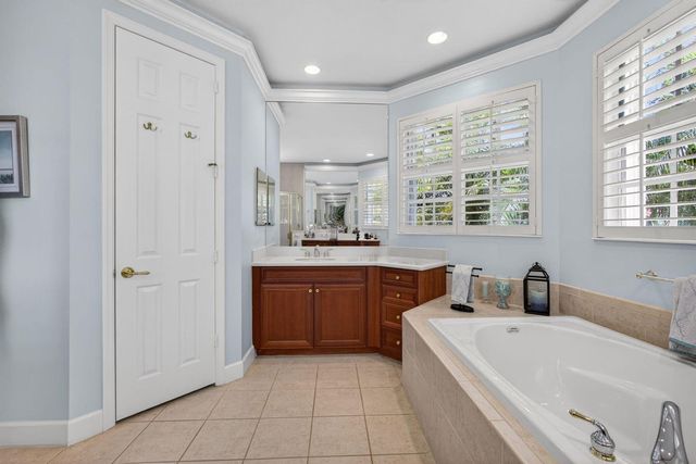 9954 SE Osprey Pointe Drive SE, Hobe Sound, FL 33455