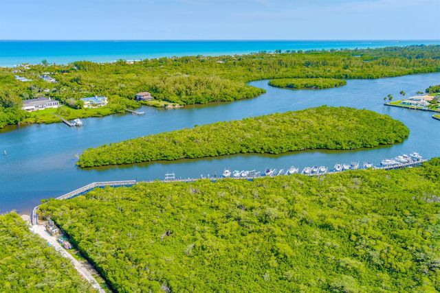 9954 SE Osprey Pointe Drive SE, Hobe Sound, FL 33455