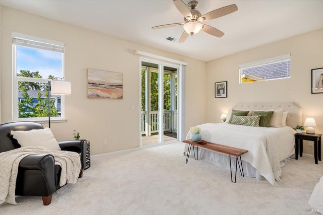 154 Piper Ln, Sonoma, CA 95476