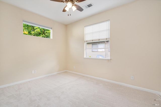 154 Piper Ln, Sonoma, CA 95476