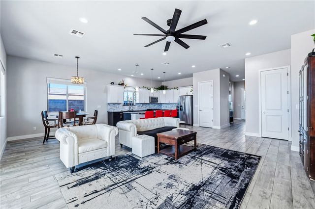 2656 Kingman Drive, Bullhead City, AZ 86429