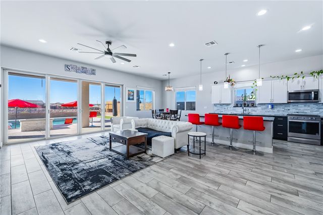 2656 Kingman Drive, Bullhead City, AZ 86429