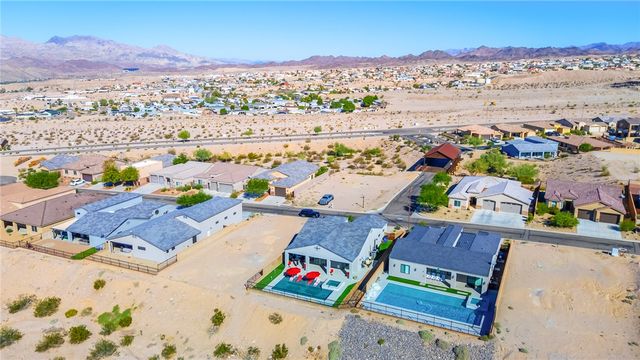 2656 Kingman Drive, Bullhead City, AZ 86429